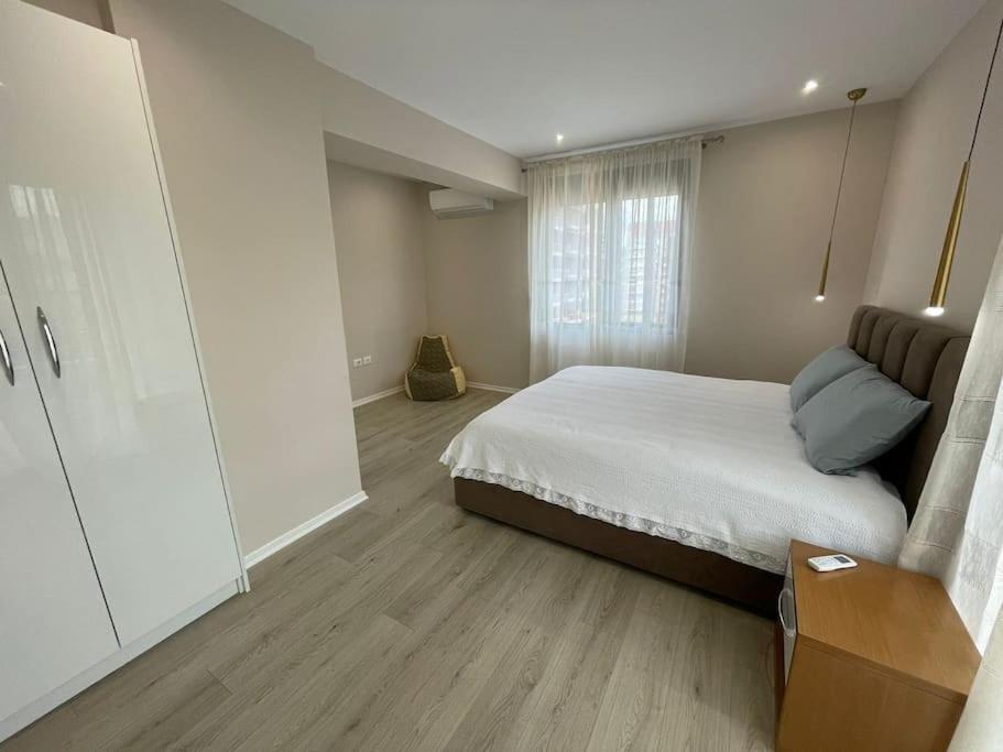 Melody Apartment In Korce Exterior foto